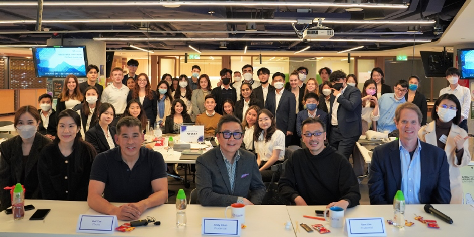 The judging panel on the Program’s Final Day (from the third on the left in the front row): Mr. Neil TAN, Chairman, FinTech Association of Hong Kong; Mr. Andy CHUN, Regional Director, Technology Innovation, Prudential plc; Mr. Sam LIM, Chief Operations and Transformation Officer, Prudential Hong Kong Limited; Prof. Stephen NASON, Professional of Business Practice of the Department of Management, Program Director of World Bachelor in Business Program, HKUST